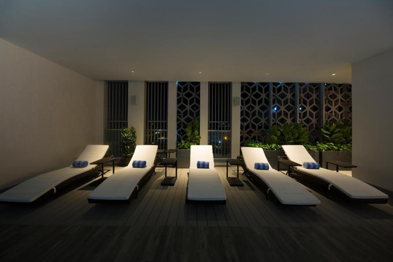 Zealax Hotel & Residence Yangon Exterior photo