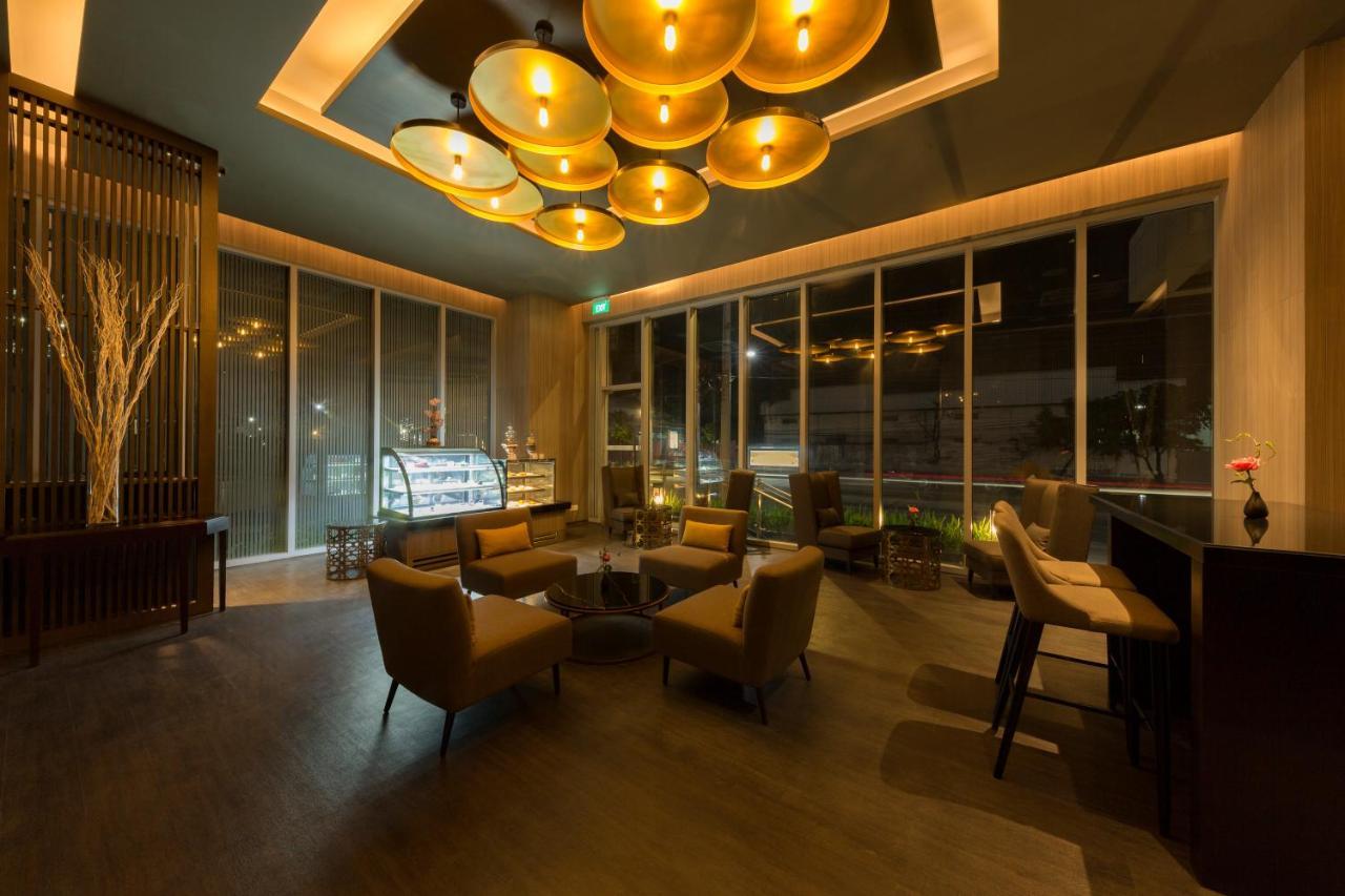 Zealax Hotel & Residence Yangon Exterior photo