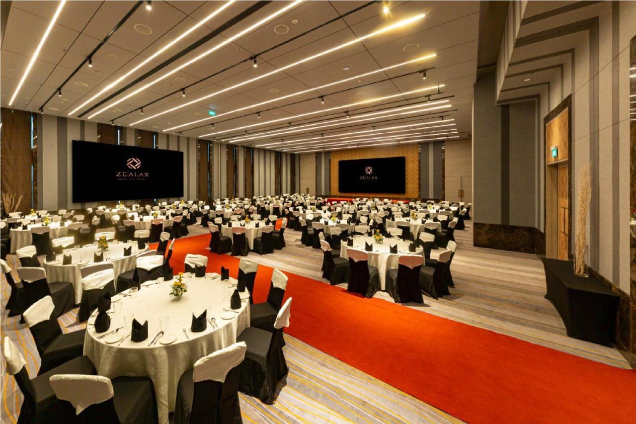 Zealax Hotel & Residence Yangon Exterior photo