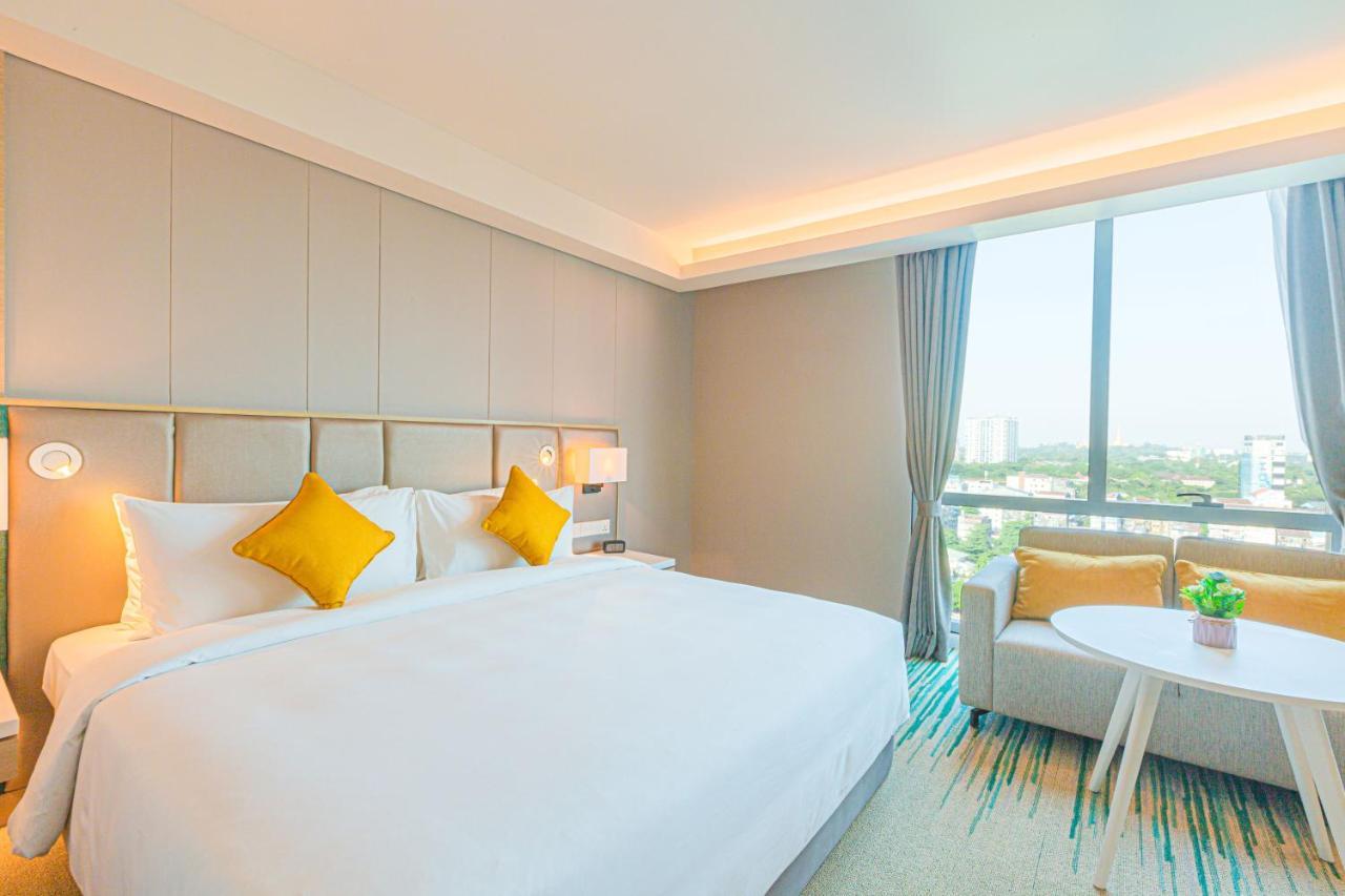 Zealax Hotel & Residence Yangon Exterior photo